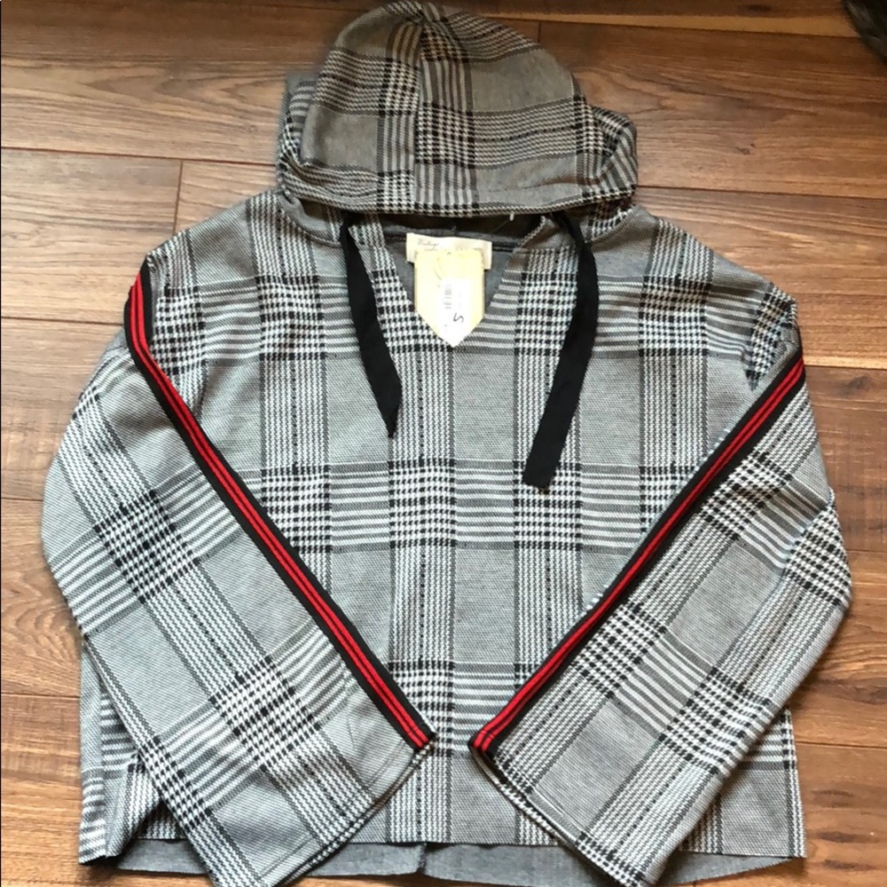Plaid boxy hoody!!